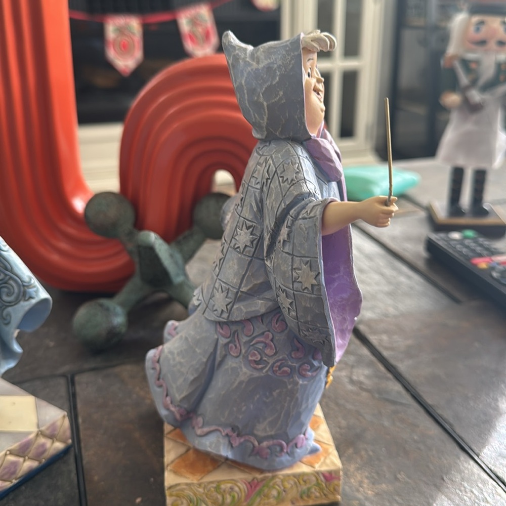 Jim Shore Cinderella and Fairygodmother - Picture 7 of 9